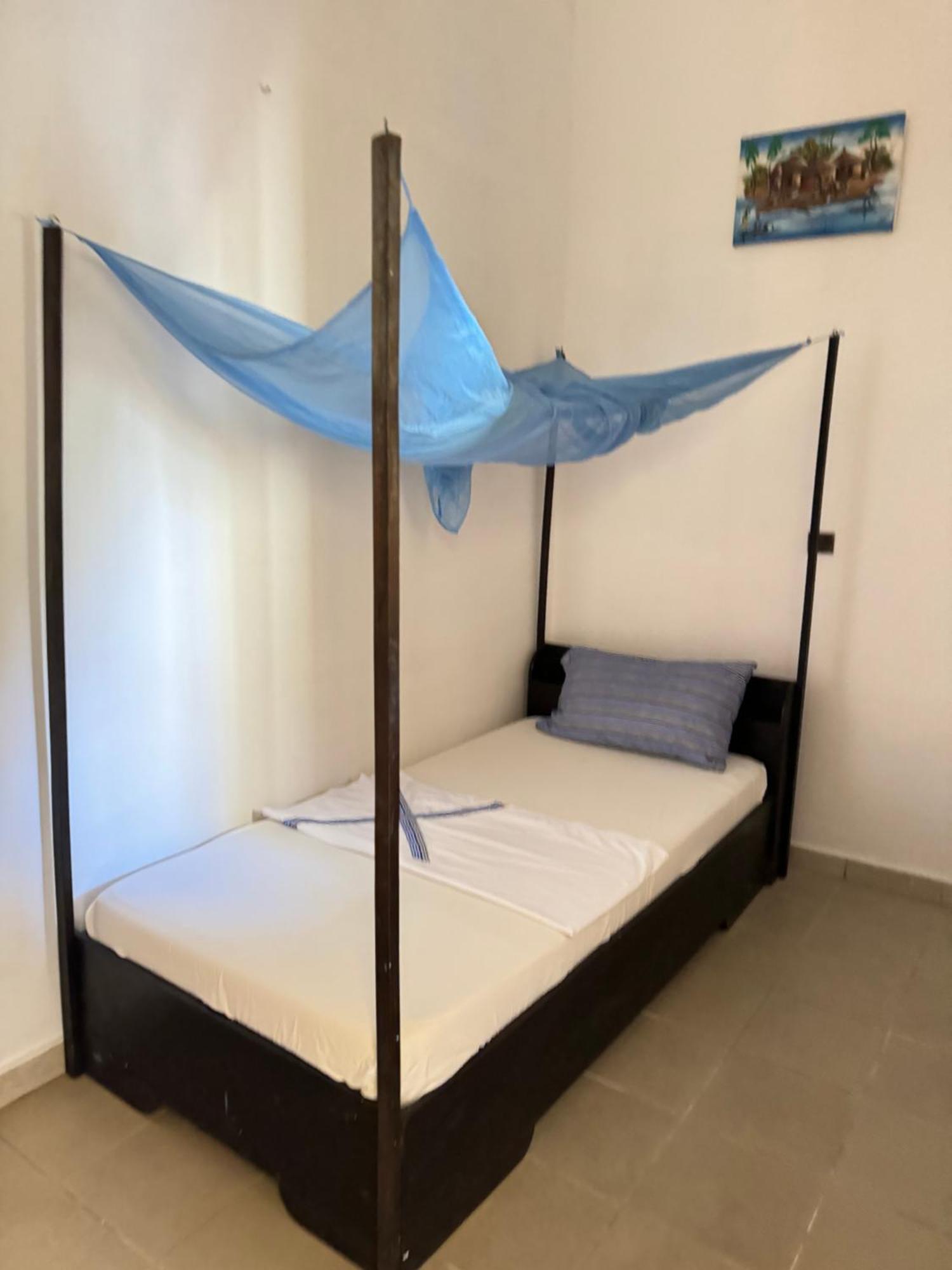 Guesthouse Cocotiers โกโตนู ภายนอก รูปภาพ