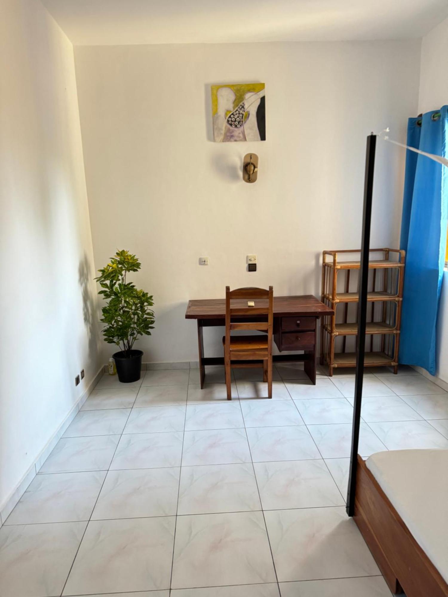 Guesthouse Cocotiers โกโตนู ภายนอก รูปภาพ
